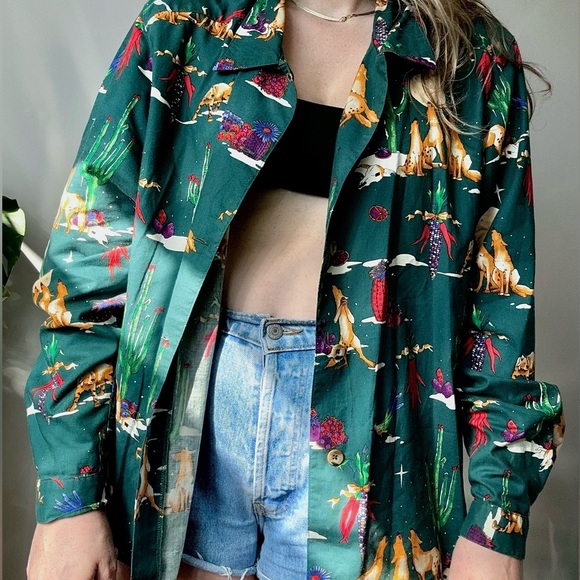 VINTAGE Coyote desert themed 1990’s button up RARE✨ - Picture 5 of 5